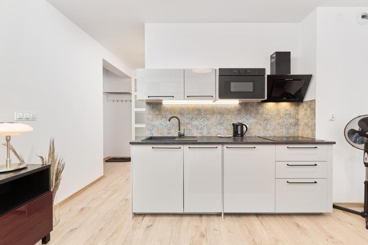 Studio Ksiecia Witolda 32 By Noclegi Renters Wroclaw Exterior photo